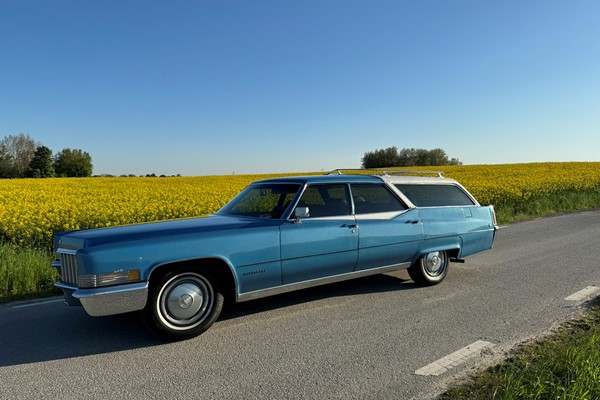 Cadillac Fleetwood Wagon